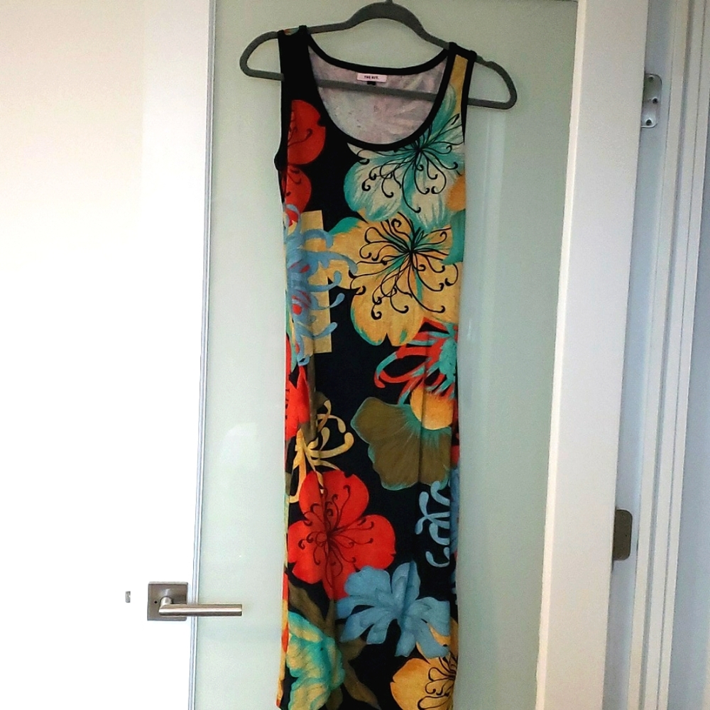 Mid length Floral Sleeveless Cotton Dress